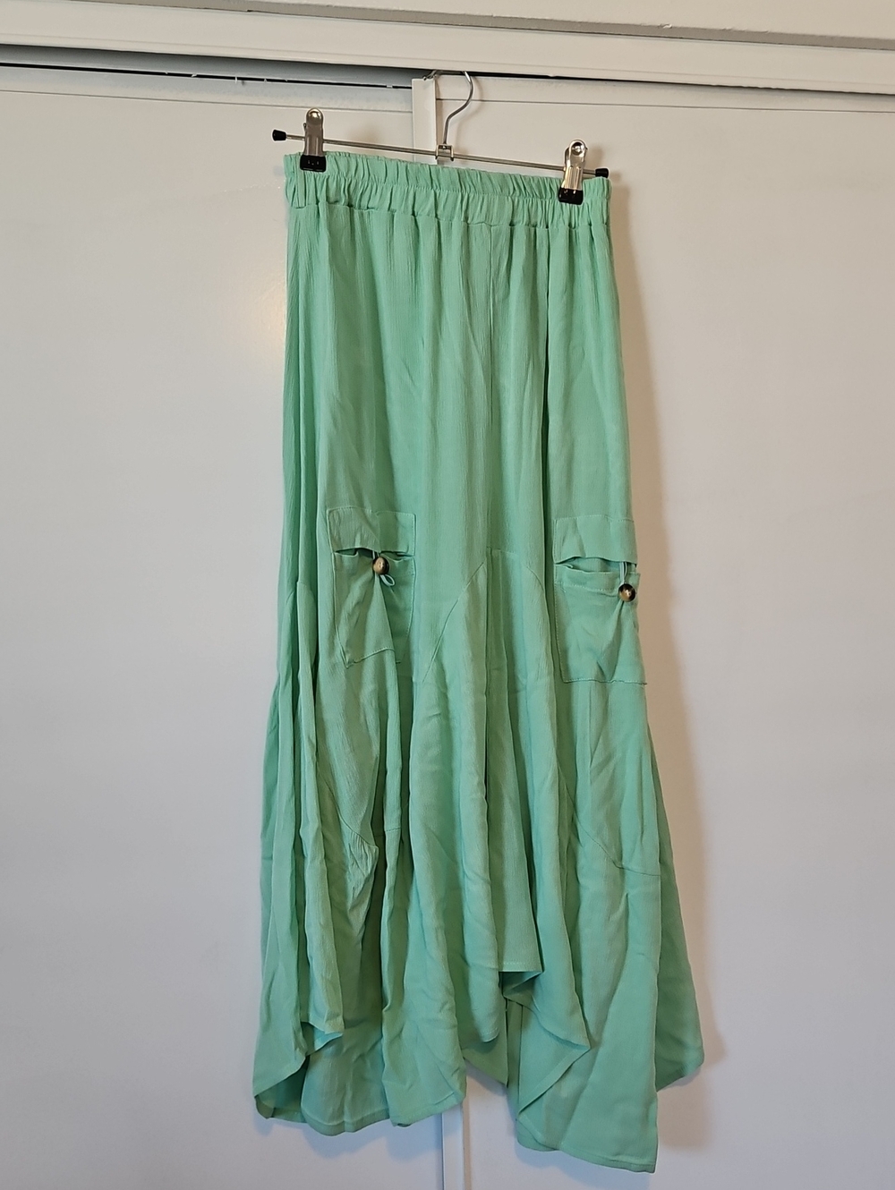 Tempo Paris Mint Green Flowing Maxi Skirt